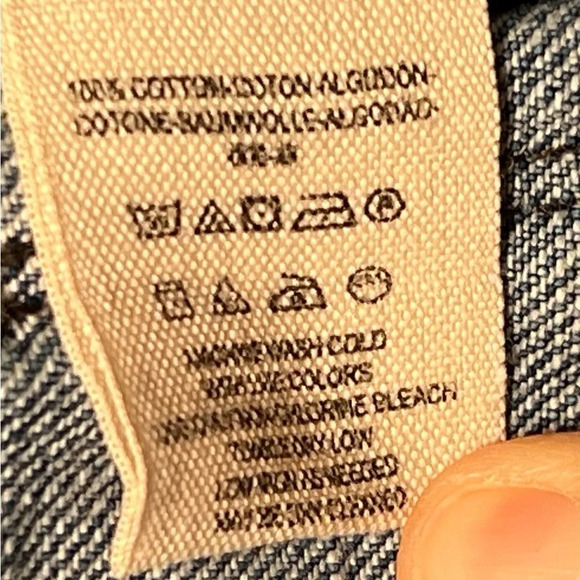 Free People Eliot Baja Embroidered Denim Cheeky Short Cut-Offs size 30 - Picture 5 of 10